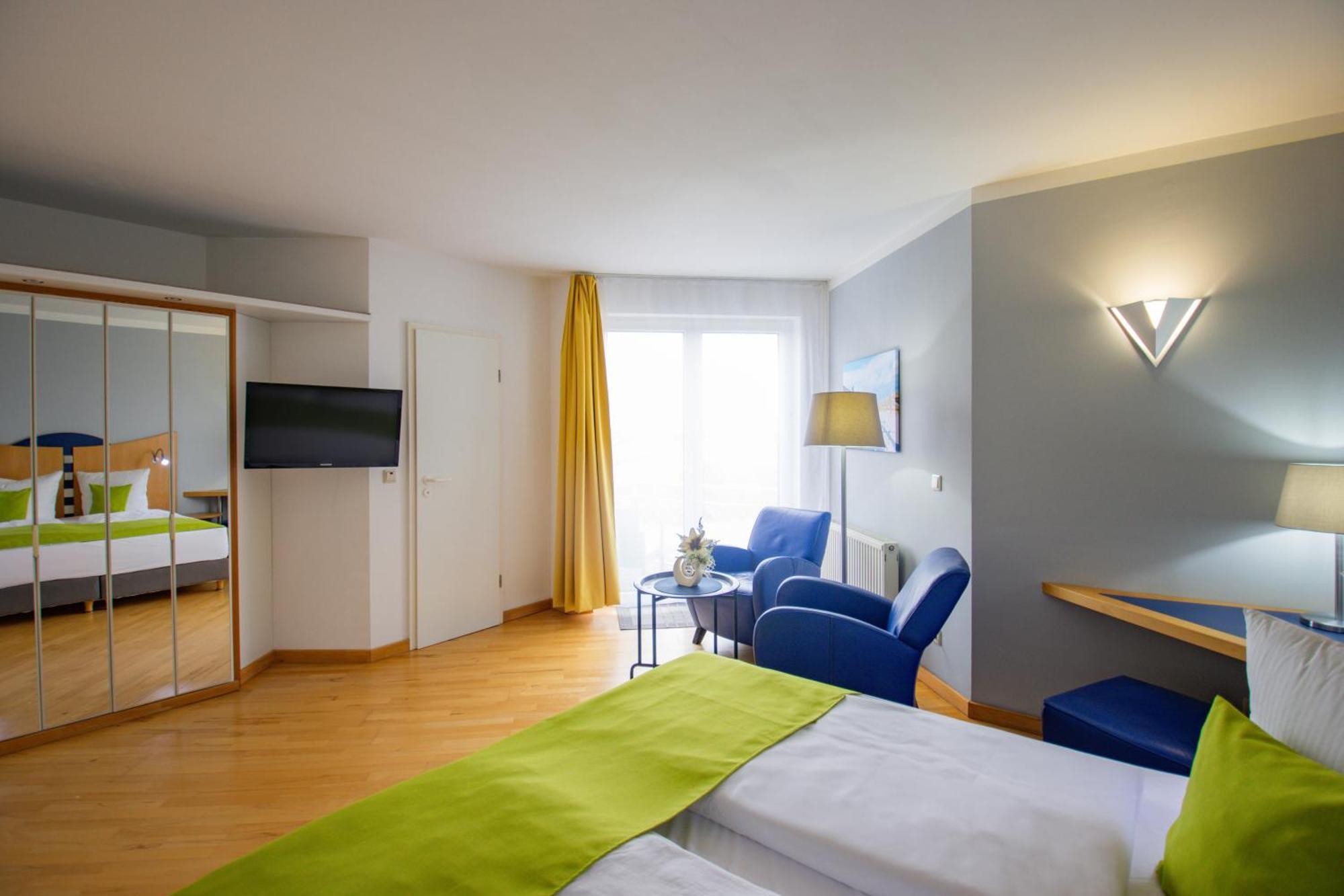 Inselhotel Kleiner Bodden Buschvitz Екстер'єр фото
