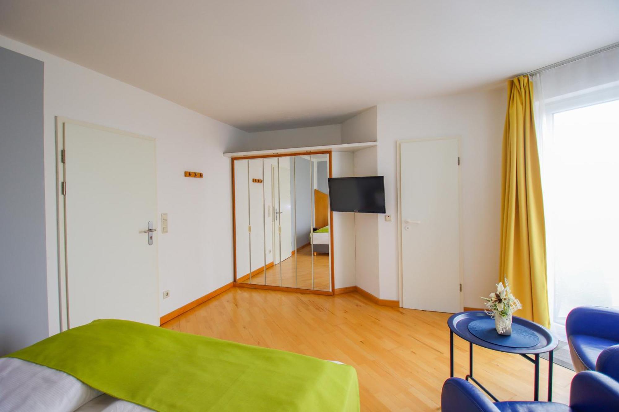 Inselhotel Kleiner Bodden Buschvitz Екстер'єр фото