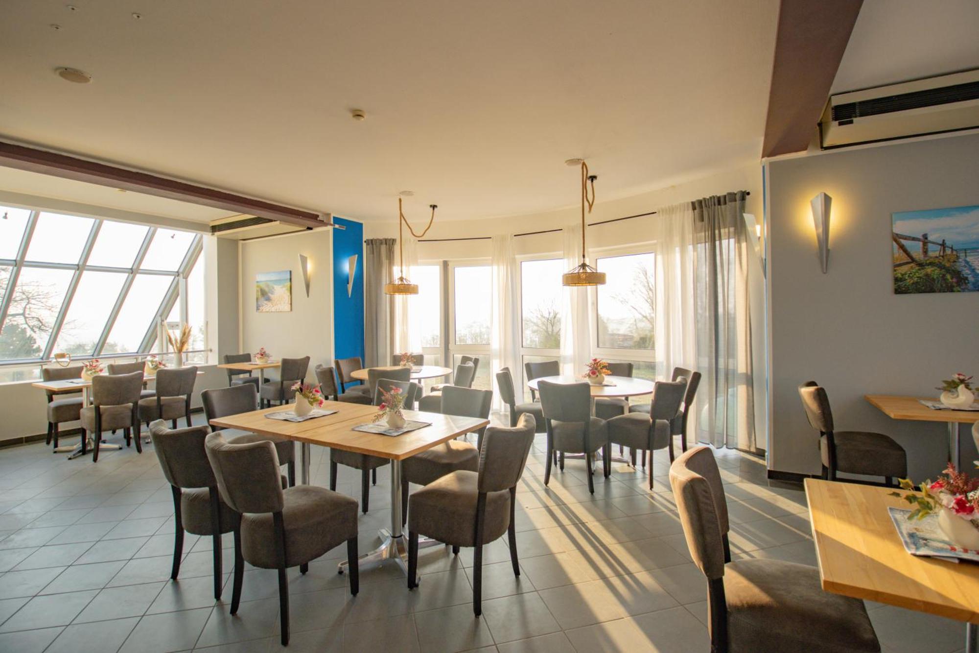 Inselhotel Kleiner Bodden Buschvitz Екстер'єр фото